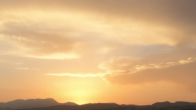 Atardecer en ElChe Alicante, Espa&ntilde;a