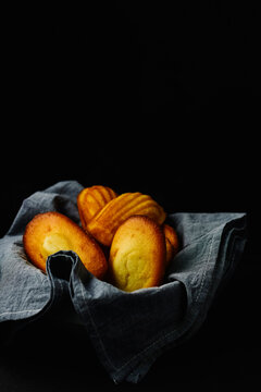 Madeleine cakes