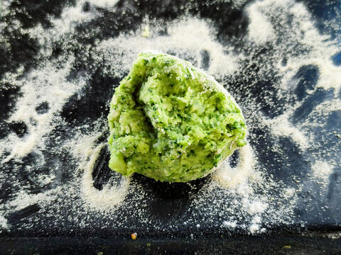 Wild garlic gnocchi batter