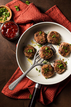 Red bean vegan cutlets