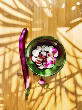 Snake aubergine