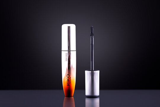 KIKO Milano Maxi Mod Mascara with Open Applicator Wand on Dark Background