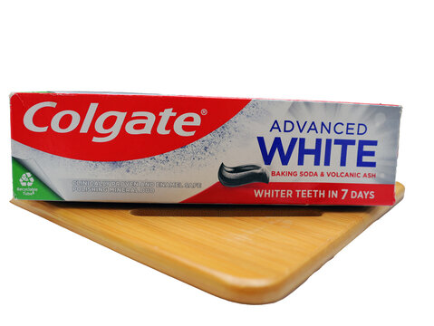 Tube de dentifrice de chez Colgate