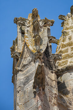 Gothic Church Saint-Martin in Saint-Martin-de-R&eacute; (XIV - XV century) is a church with high vaulted ceilings, ribbed arches, and colored glass windows. Saint Martin de Re, Charente maritime, France.