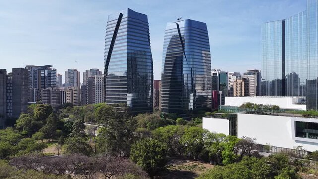 Parque Do Povo At Sao Paulo In Brazil. Nature Park Landscape. Downtown City Scenery. Highrise Buildings. Parque Do Povo At Sao Paulo In Brazil. Financial District. Sao Paulo Brazil.