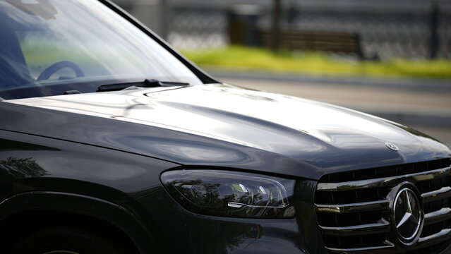 Mercedes Benz GLS luxury SUV front view showing iconic grille, premium exterior design and modern automotive styling