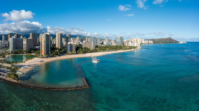 Waikiki Beach