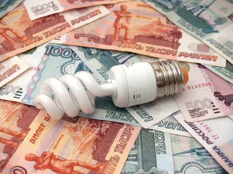 Small light bulb saves big bucks