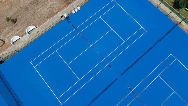  aerial view on a tennis court 