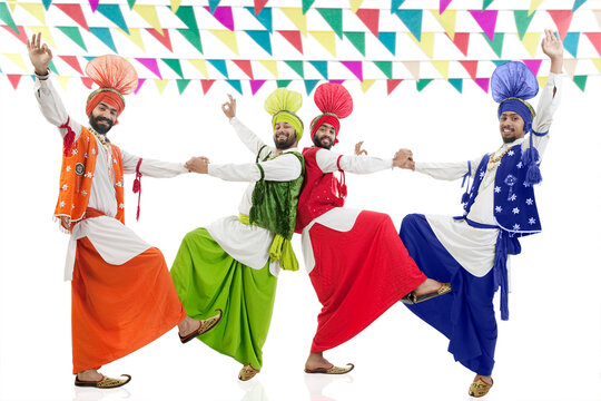 Sikh men dancing 