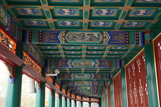 Beihai Park is located in Beijing, China.