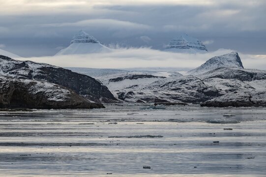 Two of the three mountains: Tee Kroner (Three Crowns), Kronebreen or Kronengletscher Glacier, Kongsfjord or Kongsfjorden, the Svalbard archipelago, Svalbard, Norway