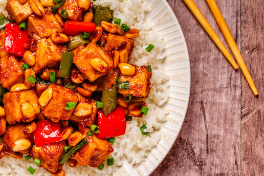 Kung Pao Tofu, stir-fried tofu with peanuts and vegetables
