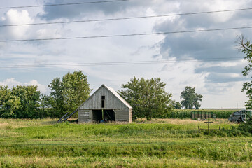 midwestern barn © mark