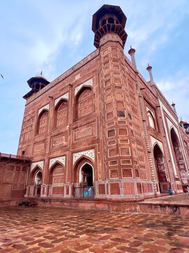 Mehmaan Khana / Taj Mahal Moschee (Indien)