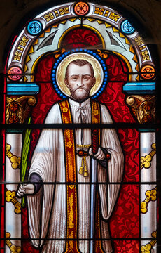 Stained glass (19th century) of Saint Ahon (Abundius).