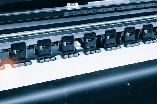 Industrial printing modern digital inkjet printer Industrial printing modern digital inkjet printer, color test