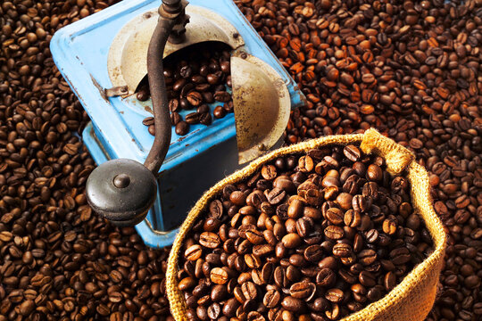 Coffee beans and coffee mill