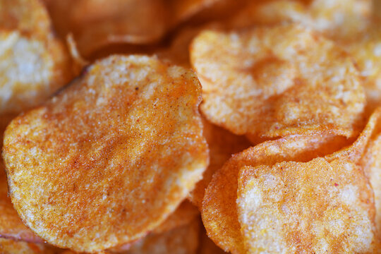 Kartoffelchips mit Paprika-Geschmack