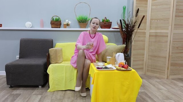 woman enjoying brewed green tea and chatting
