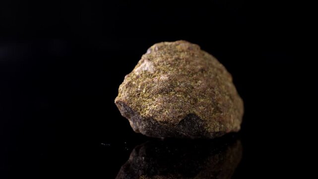 garnet nodule