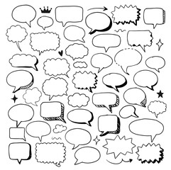 Fototapeta premium Hand drawing speech bubbles communication doodle set