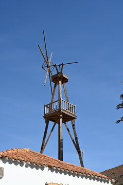Windrad in Betancuria auf Fuerteventura