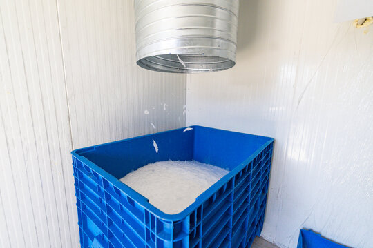 Leaf Ice Used for Fish Storage &ndash; Crushed Ice Preserving Fresh Seafood at a Fish Market