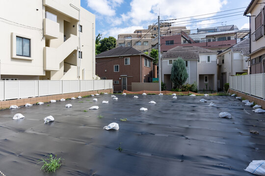 土地　防草シート　更地