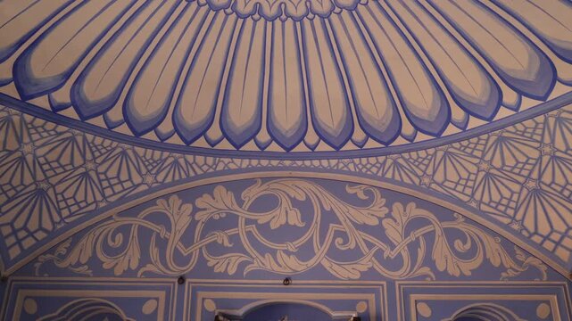 unique rooms of royal city palace of jaipur in india