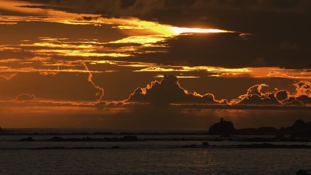 Golden Sunset over Oji-ga-hama Beach, Kumano Kodo Nakahechi, Shingu, Wakayama, Japan　熊野古道 中辺路「王子ヶ浜の夕景」和歌山県新宮市