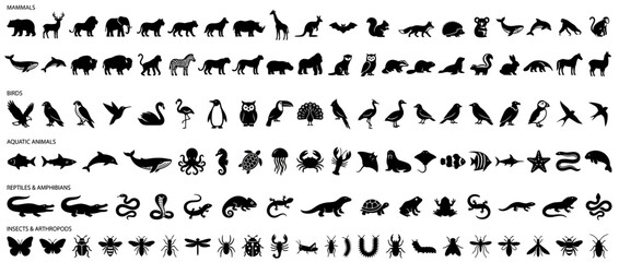 Obraz premium Collection of Diverse Animal Silhouettes on Transparent Background