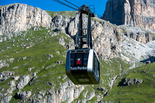 Sass Pordoi (2950 m) &ndash; Dolomites, Italy