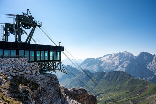 Sass Pordoi (2950 m) &ndash; Dolomites, Italy