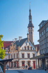 Obraz premium Tallinn Town Hall tower at Town Hall Square under blue sky with copy space