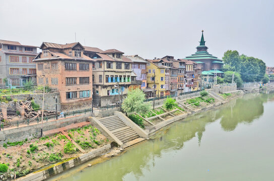 Srinagar's Old City, known as downtown or "Shehr-e-Khass" is the historic heart of Kashmir, located along the Jhelum River