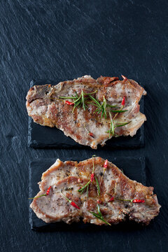 Pork collar cutlets with herbs and spices