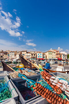 France, Provence-Alpes-Cote d'Azur, Bouches-du-Rhone, Cassis, Fishing nets at harbour