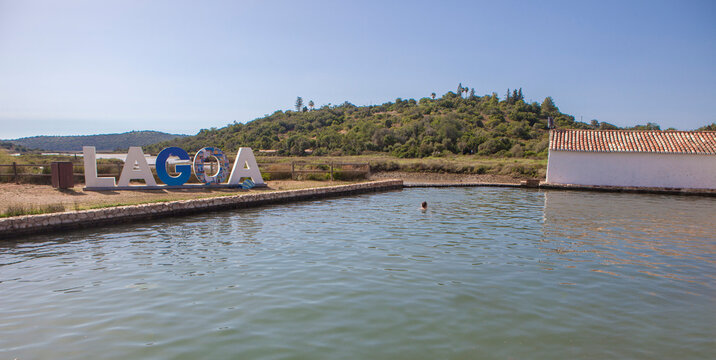 Parque Municipal das Fontes, Lagoa, Algarve, Portugal