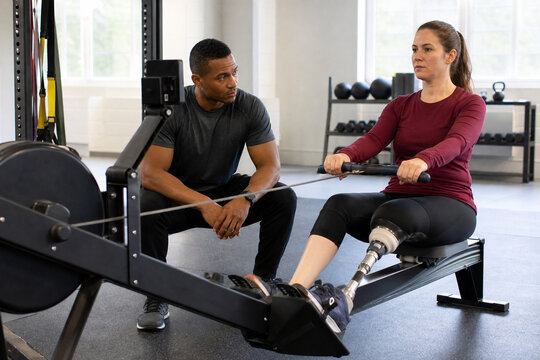 Adaptive Rowing Athlete Training on Indoor Ergometer