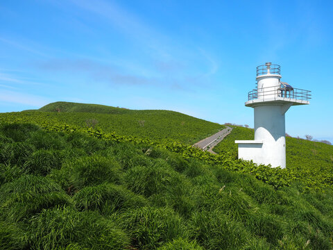 天売島の赤岩展望台にある赤岩灯台