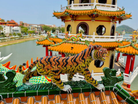 Temple du tigre et du dragon &agrave; Kaohsiung 