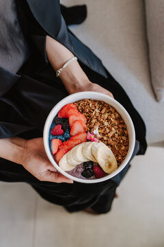 Granola bowl