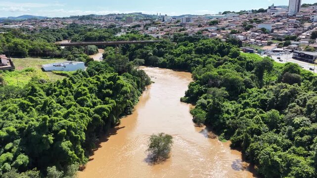 Pardo River In Sao Jose Do Rio Pardo Sao Paulo Brazil. Tropical River With A Scenic Forest Trees Viewed From Above. Downtown Cityscape. District Skyline. Sao Jose do Rio Pardo Sao Paulo.