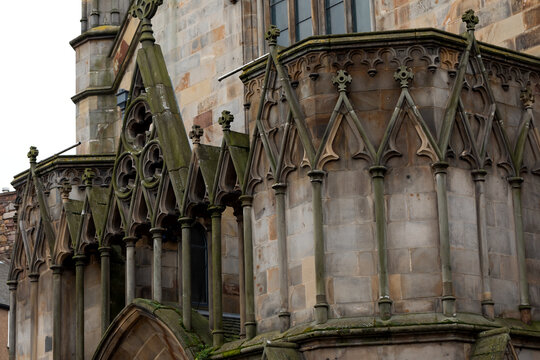 St Giles&rsquo; Cathedral and Adam Smith Statue in Edinburgh, Scotland