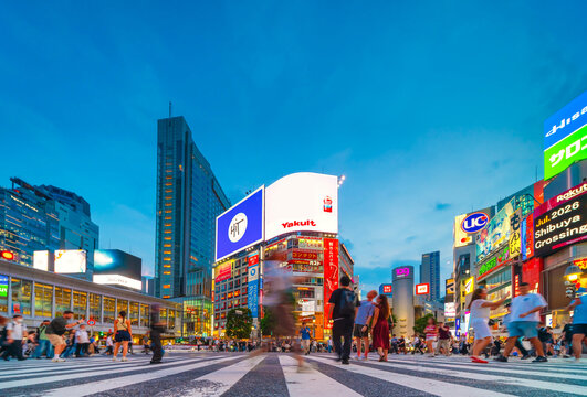 トワイライトの渋谷スクランブル交差点