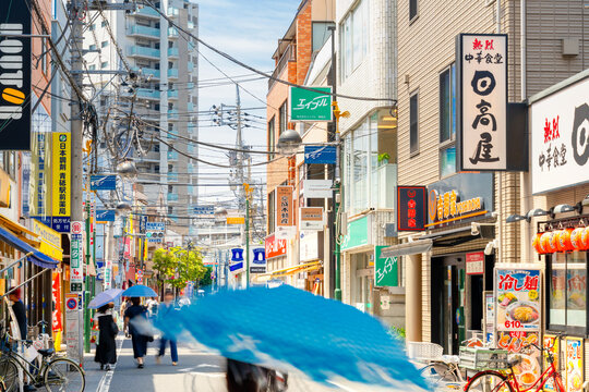京成・青砥駅前　商店街