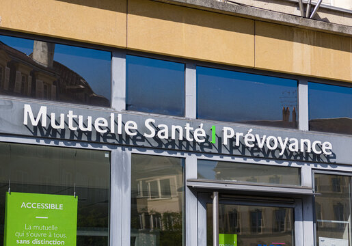 METZ, FRANCE - AUGUST 13, 2026 - Mutuelle Sante Prevoyance company storefront displaying health and provident insurance services