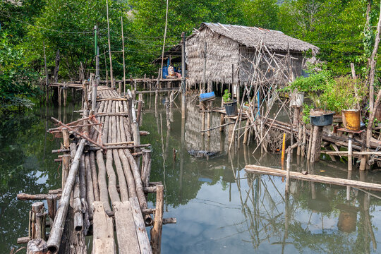 huts at fishermans village Kalak Khok at the island of Koh Chang