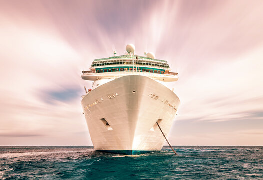 Cruise ship